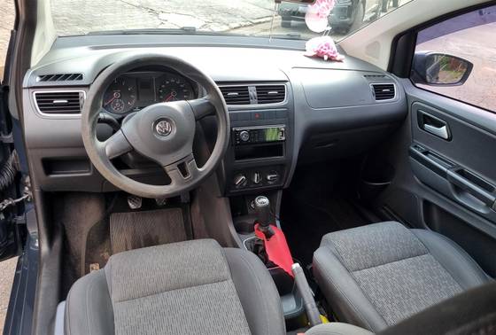 VOLKSWAGEN FOX 1.0 MI 8V FLEX 4P MANUAL VOLKSWAGEN FOX 1.0 MI 8V FLEX 4P MANUAL